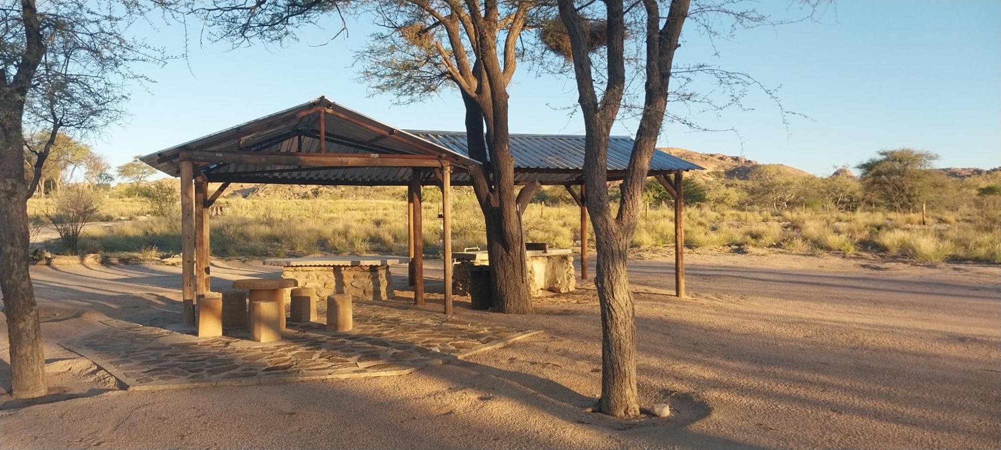 Camp Mara Hotell Omaruru Exteriör bild