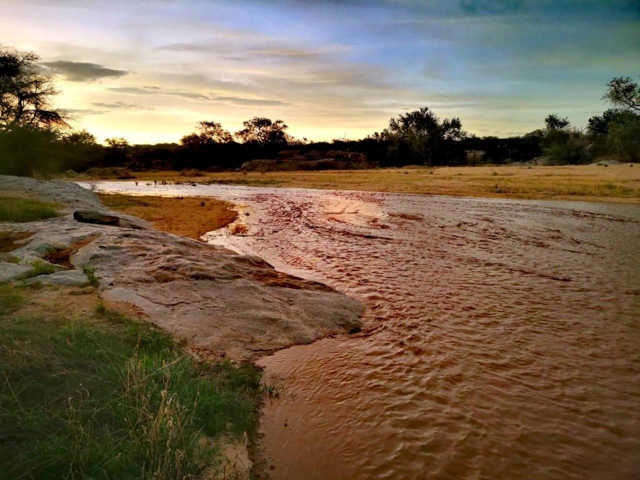 Camp Mara Hotell Omaruru Exteriör bild