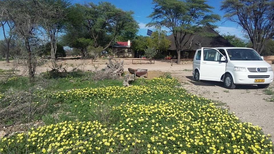 Camp Mara Hotell Omaruru Exteriör bild